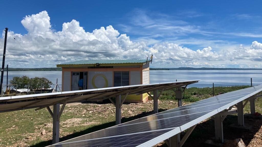 Site de production du mini-réseau de Ndeda Island.