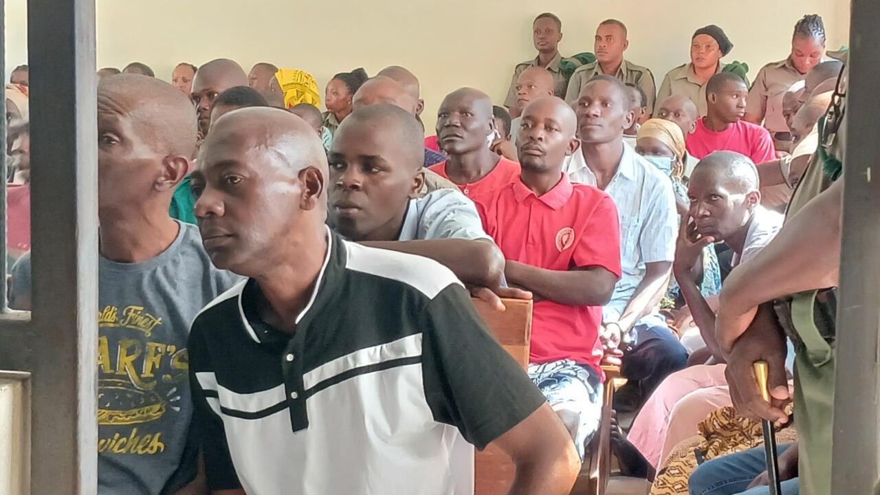 Kenya: au procès du massacre de Shakahola, les techniques du pasteur Mackenzie révélées dans ses portables