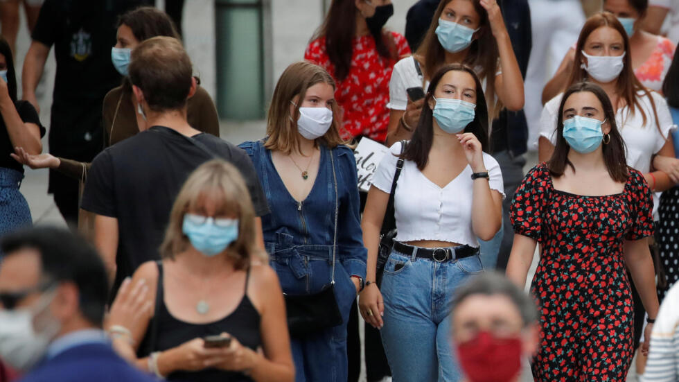 Paris makes face masks compulsory everywhere from Friday