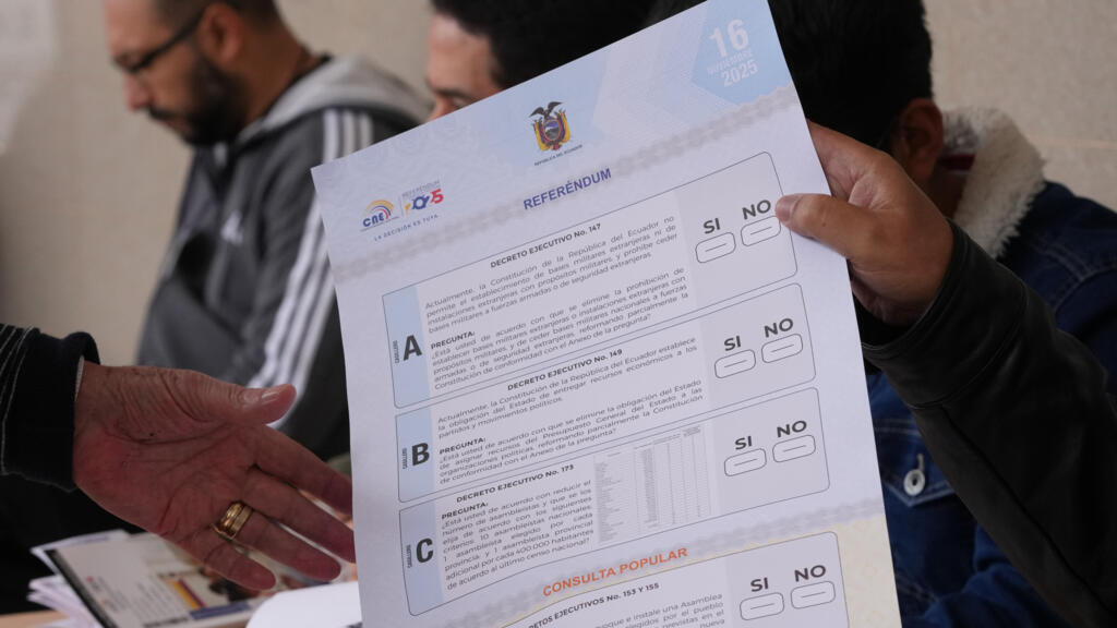 Les Équatoriens votent contre le retour des bases militaires étrangères dans le pays