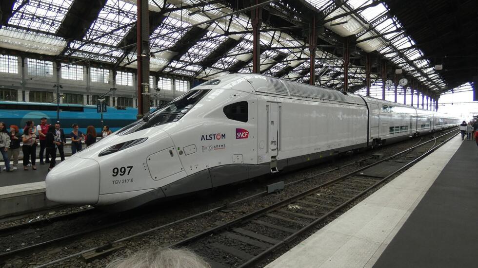 Công ty đường sắt quốc gia Pháp SNCF giới thiệu TGV M - tàu cao tốc thế hệ mới dự kiến được triển khai năm 2025, ga Lyon (gare de Lyon), Paris, Pháp, ngày 31/07/2023.