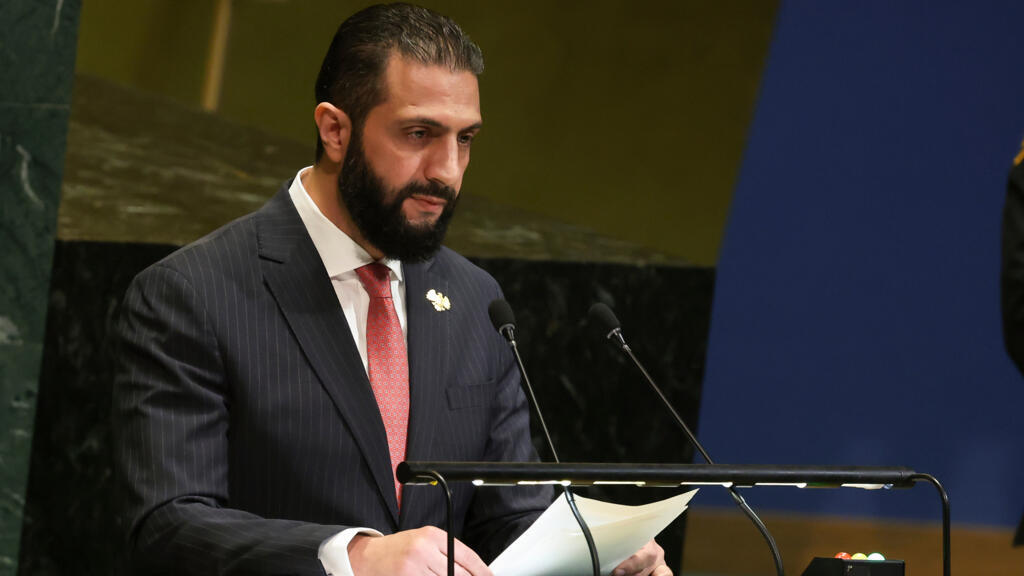 联合国解除对叙过渡总统制裁      中国弃权