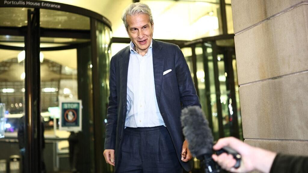 Crise à la BBC: le lanceur d'alerte Michael Prescott s'exprime devant un comité parlementaire