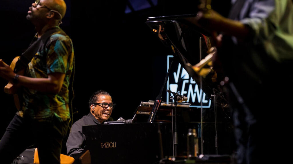 Herbie Hancock en concert à Vienne (France), le 12 juillet 2022.