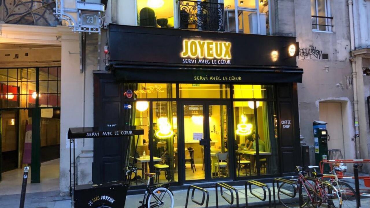 Le restaurant «Joyeux» Reportage France