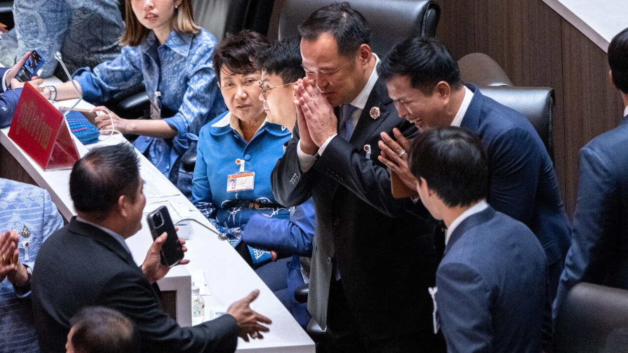 Thaïlande: le magnat de l'immobilier Anutin Charnvirakul a été élu Premier ministre par le Parlement