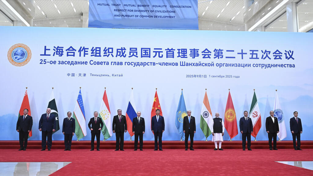 Lãnh đạo các nước chụp ảnh tại hội nghị thượng đỉnh Tổ chức Hợp tác Thượng Hải (SCO) ở Thiên Tân, Trung Quốc, ngày 1 tháng 9 năm 2025.