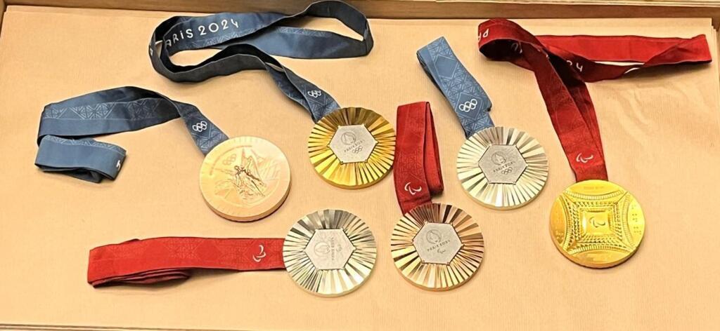 Médailles olympiques et paralympiques