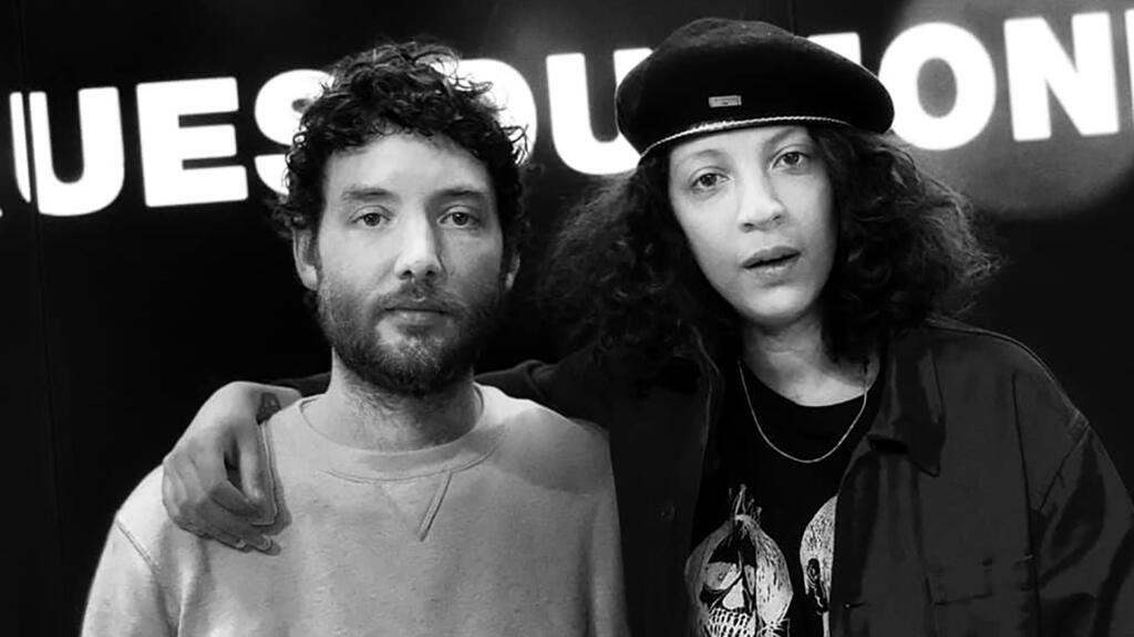 Léonie Pernet et Jean-Sylvain Le Gouic à RFI.