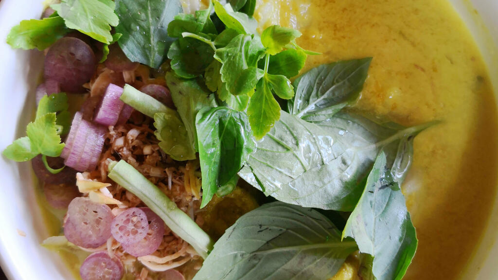 Num Banh Chok.