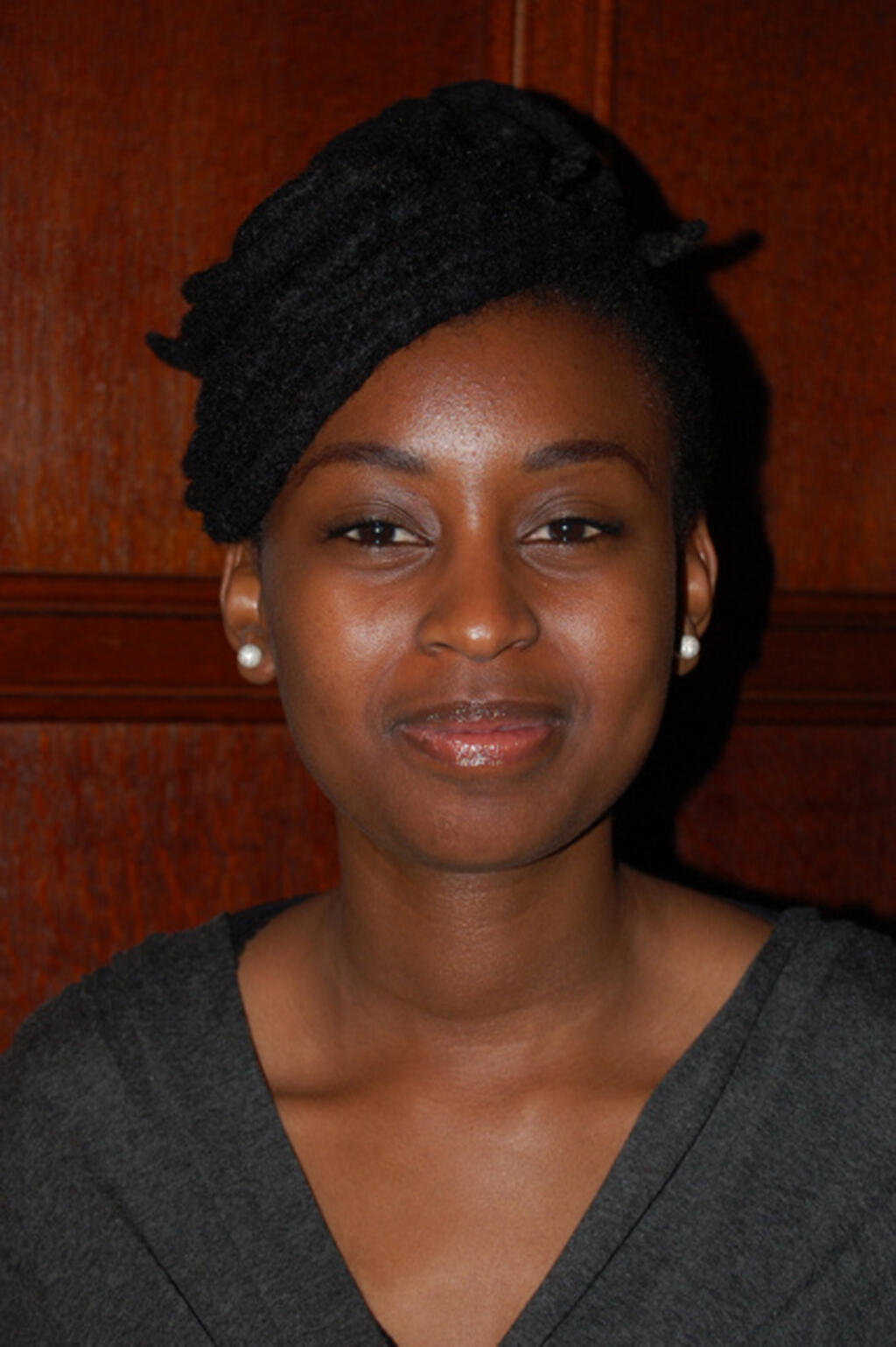 Kopano Matlwa est une romancière sud-africaine. Les éditions Actes Sud ont traduit en franççais ses deux romans «Coconut» et "Règles doulouresues".