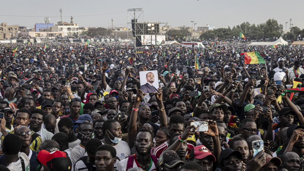 Sénégal: à Dakar, le Pastef organise un meeting géant pour remobiliser ses militants