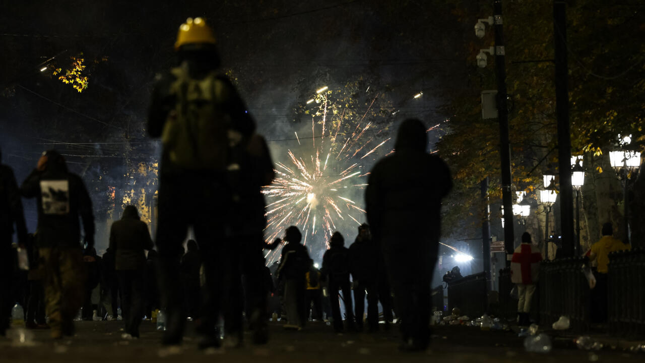 Manifestations en la justice refuse d'annuler les législatives