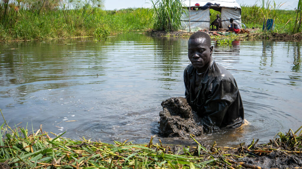 Soudan du Sud: les Akuak, une société transformée par le changement climatique [3/3]