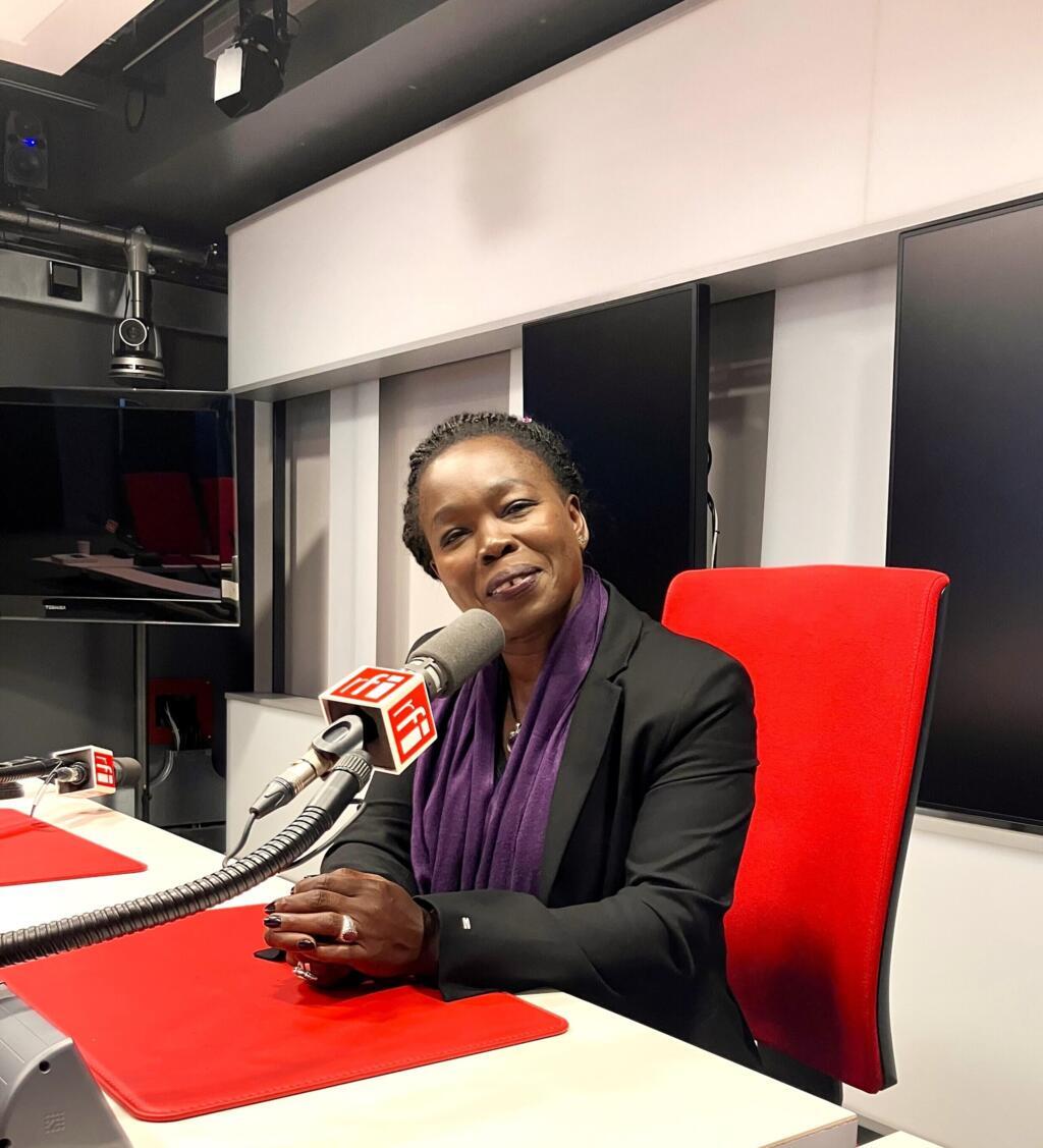 Fatou Diome en studio à RFI (aout 2025)