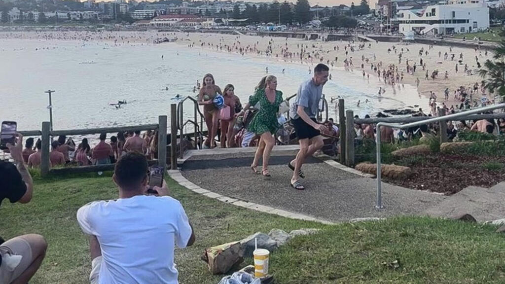 Australia: al menos doce muertos en un tiroteo en la popular playa de Bondi, en Sidney