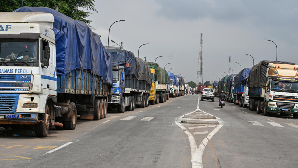 Côte d'Ivoire: le Conseil du Café-Cacao assure qu'il n'y a pas de blocage des camions à San Pedro et Abidjan