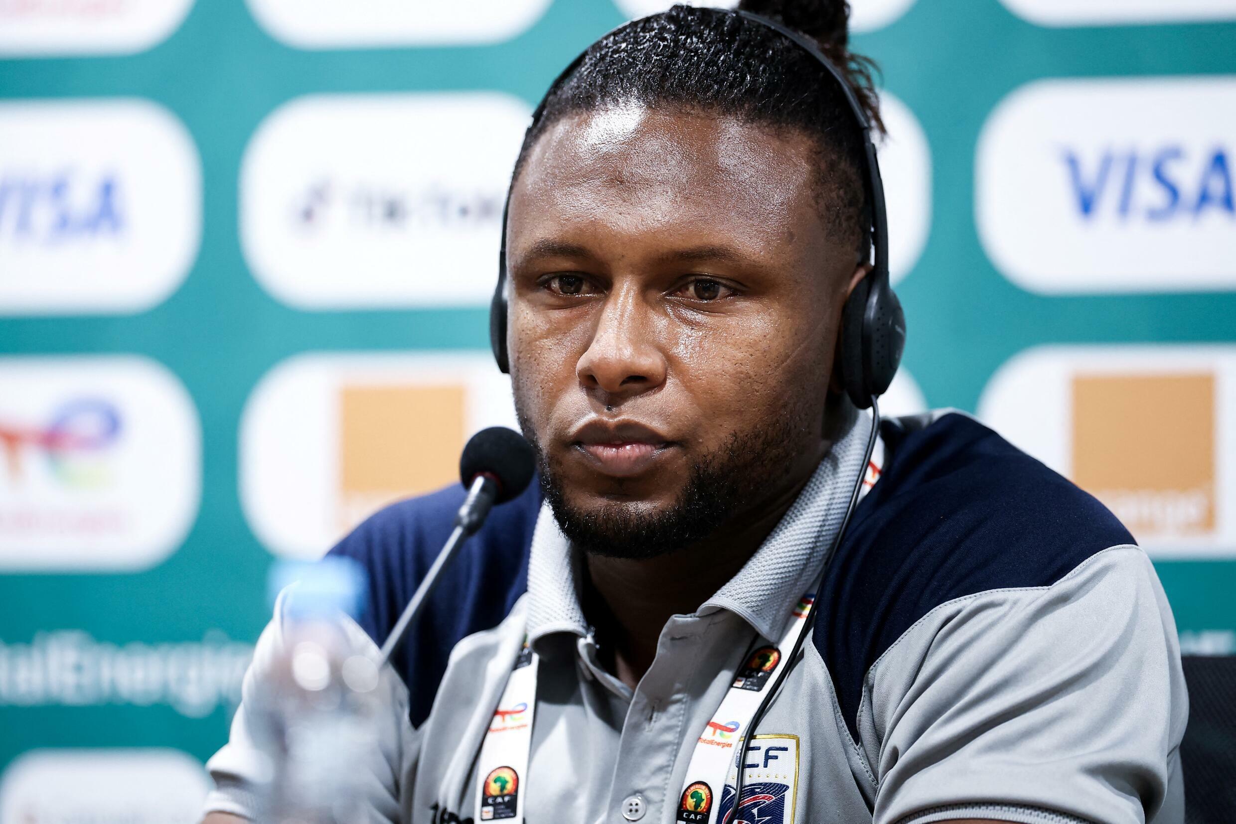 Marco Soares, ex-médio dos Tubarões Azuis.