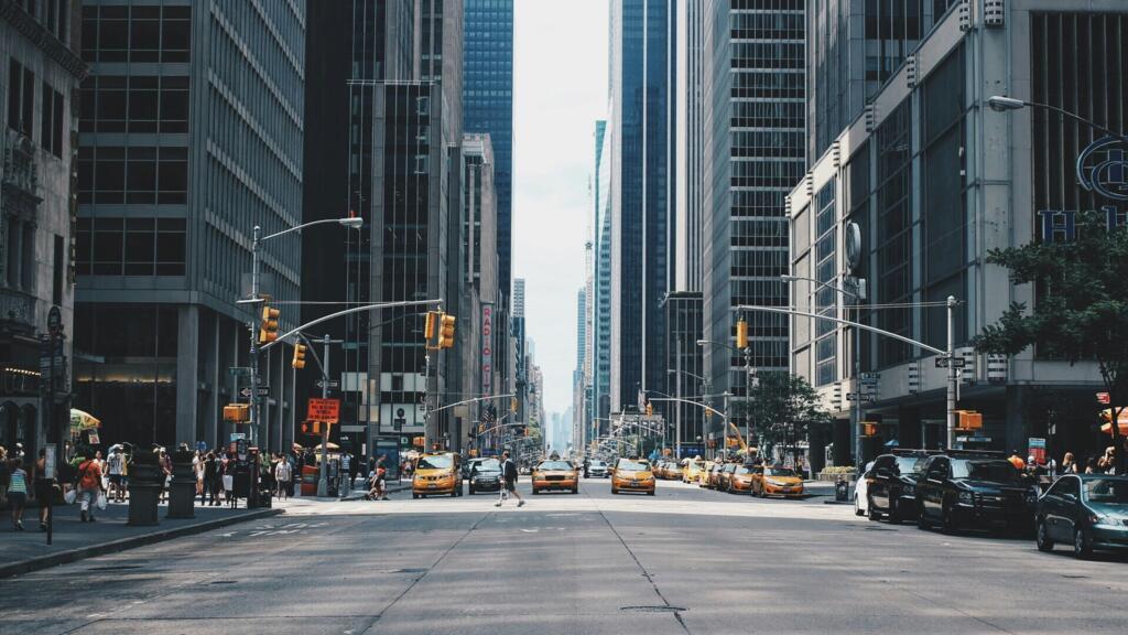 Comment préserver des zones urbaines de calme, alors que les villes sont de plus en plus peuplées ?