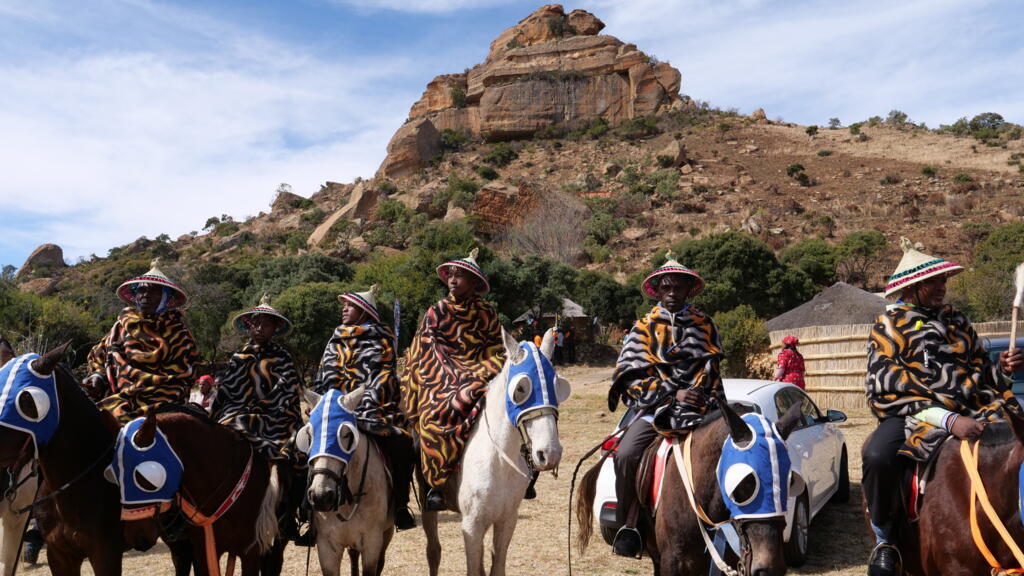 En Afrique du Sud, le peuple Basotho fête le nouvel an tous les 1er août.