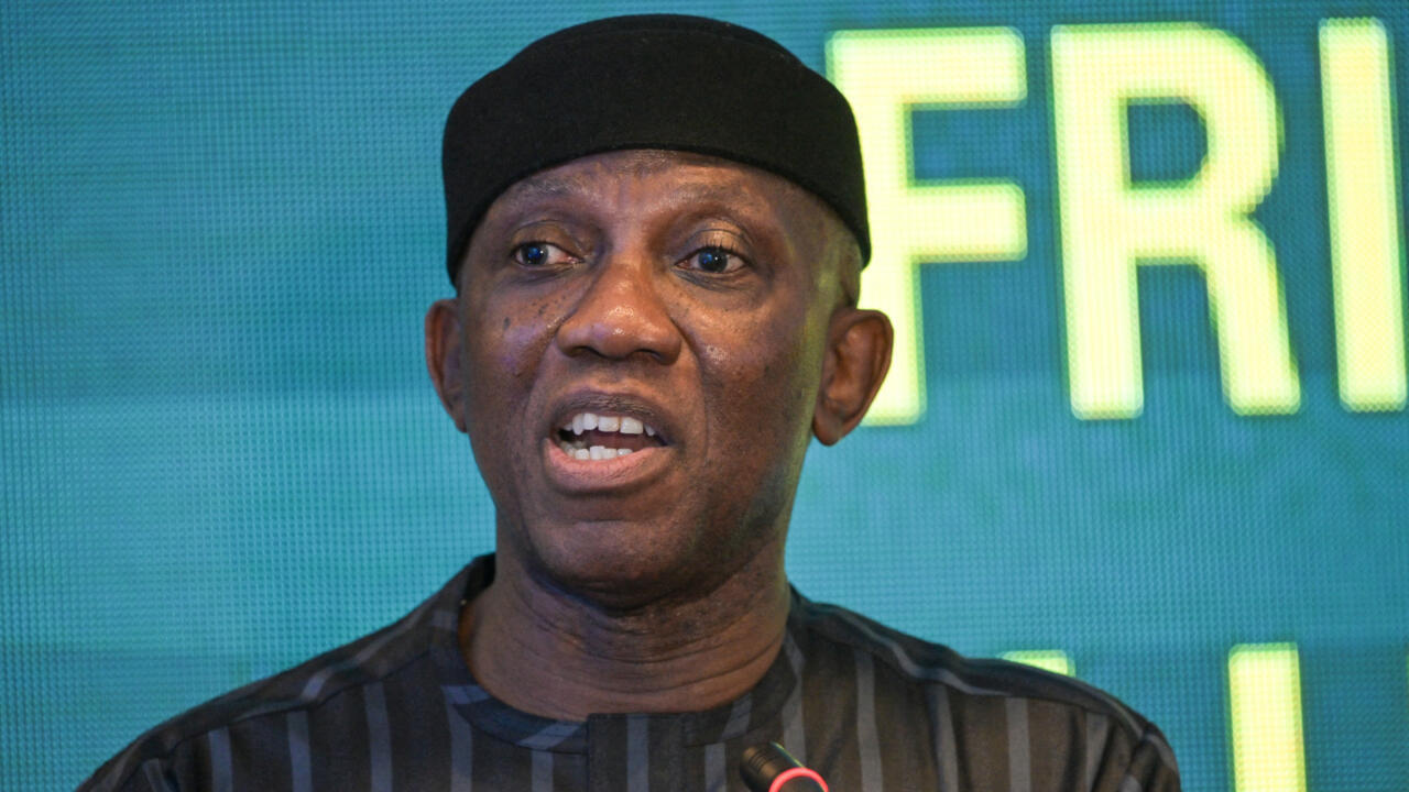 Comores rencontres entre un émissaire de l’UA et la classe politique