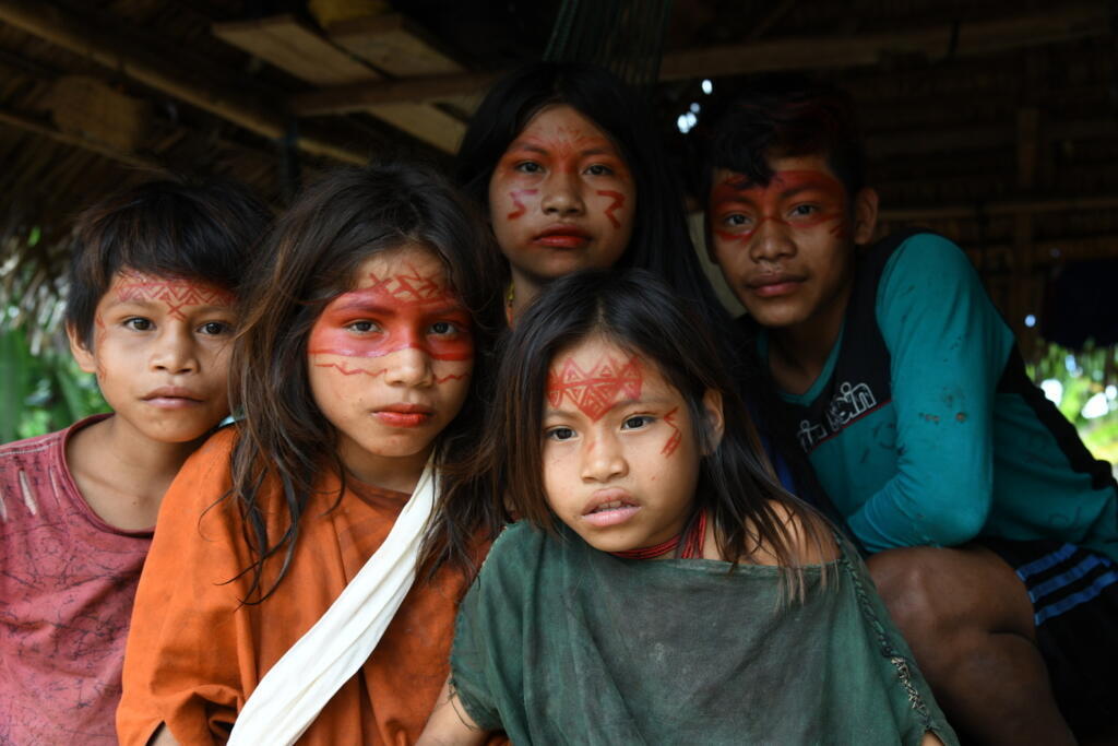 Enfants du village d’Apiwtxa© Serge Guiraud/Jabiru Prod