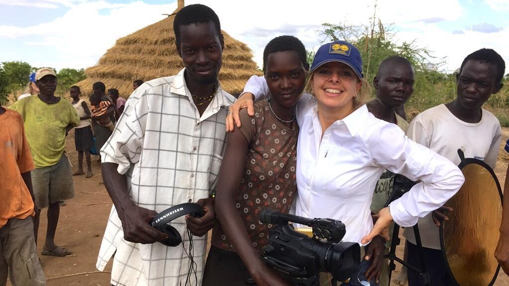 Fernanda em sua primeira missão com a agência da ONU, em Karamoja, região mais pobre de Uganda, na África, onde as populações locais dependem da distribuição de alimentos de organizações internacionais (2015). 