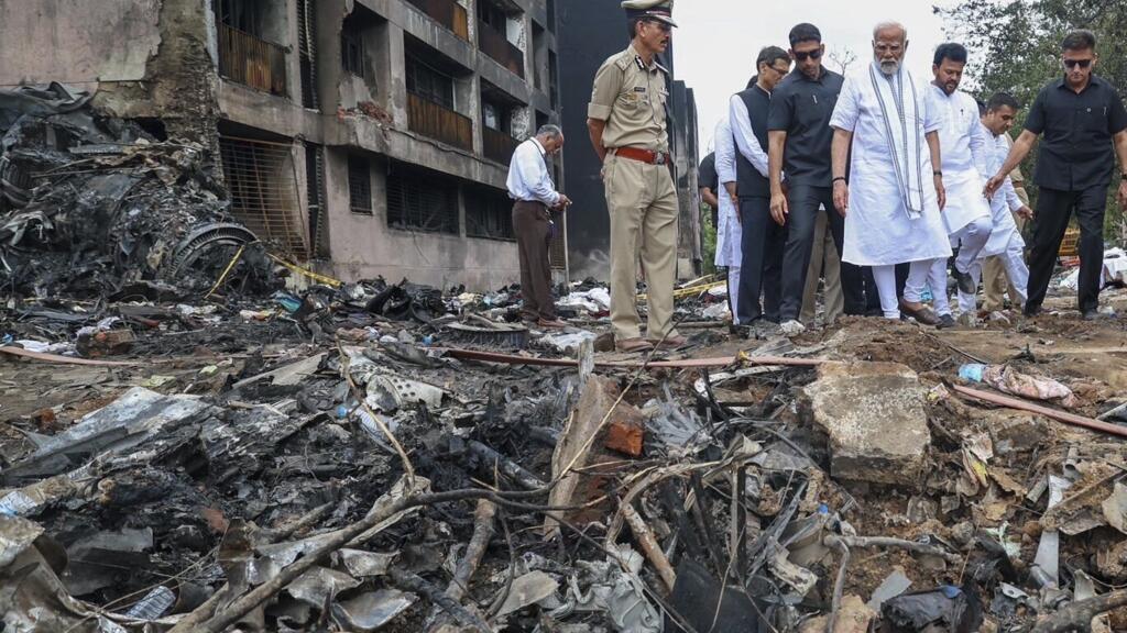 Ấn Độ mở điều tra tai nạn hàng không Air India 171