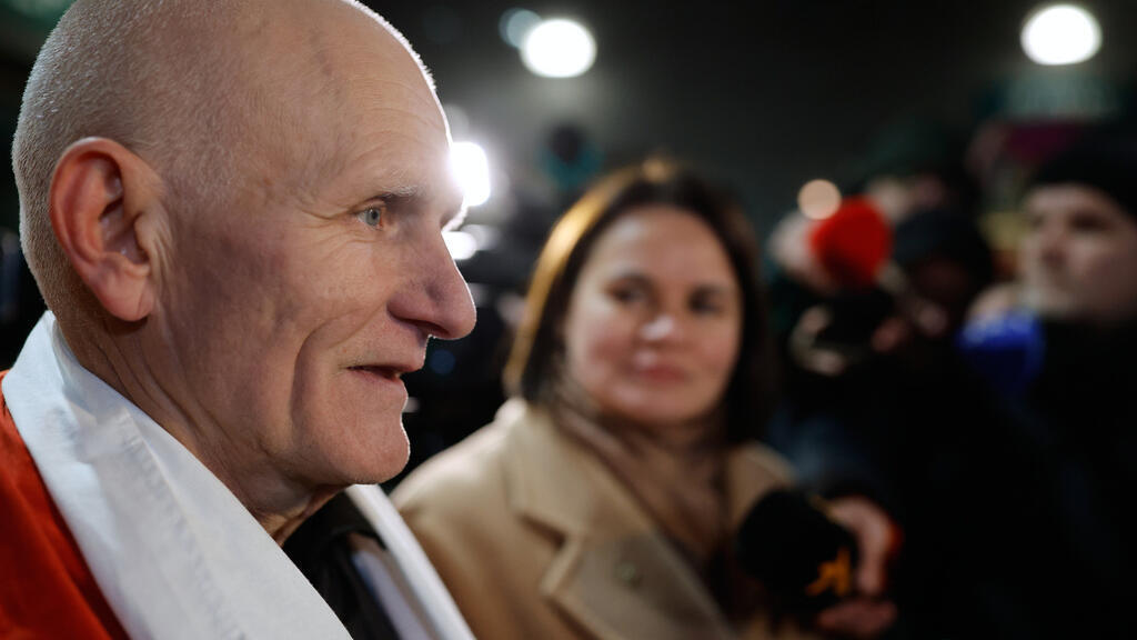 Libération de 123 détenus en Biélorussie: «Ils sont libérés sans pouvoir être libres dans leur propre pays»