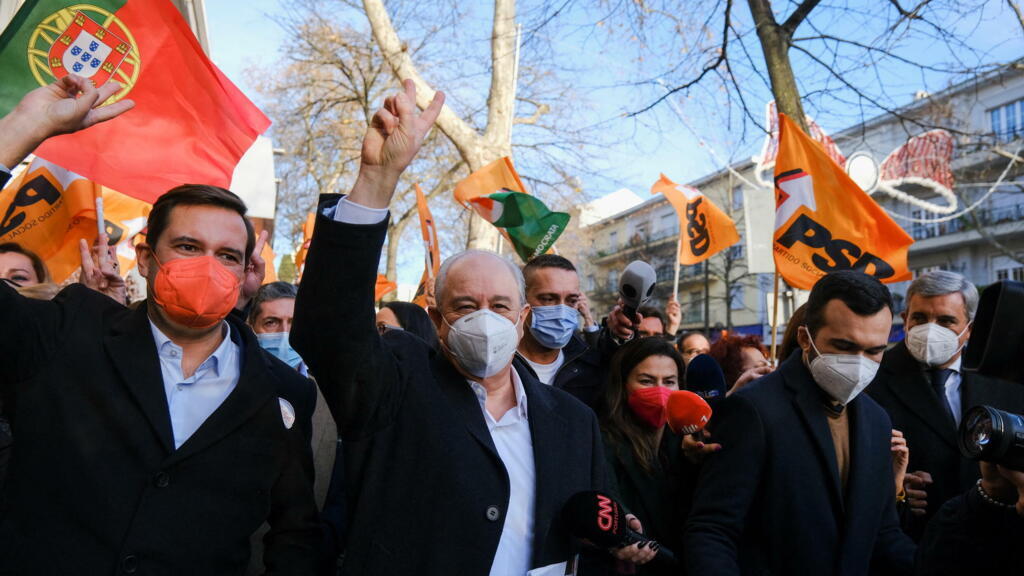 O líder do Partido Social Democrata de Portugal (PSD), Rui Rio, durante um comício de campanha para as eleições imediatas, em Lisboa, Portugal, 17 de janeiro de 2022.