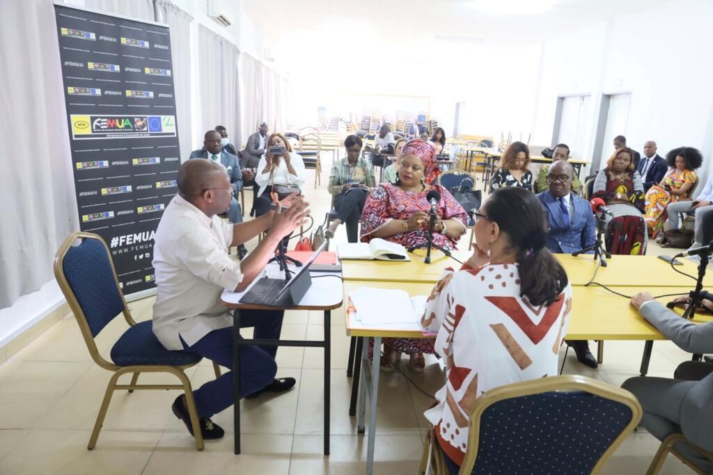 Enregistrement du débat africain lors de la 14ème édition du  Femua (mai 2022)