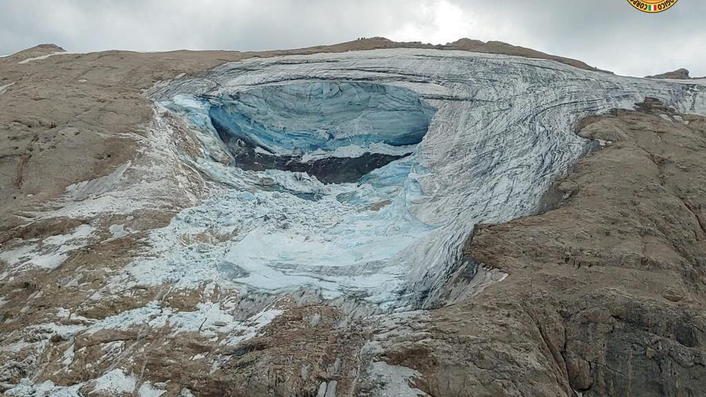 Colapsul unui ghețar din Alpi, muntele Marmolada, Italia, 3 iulie 2022.