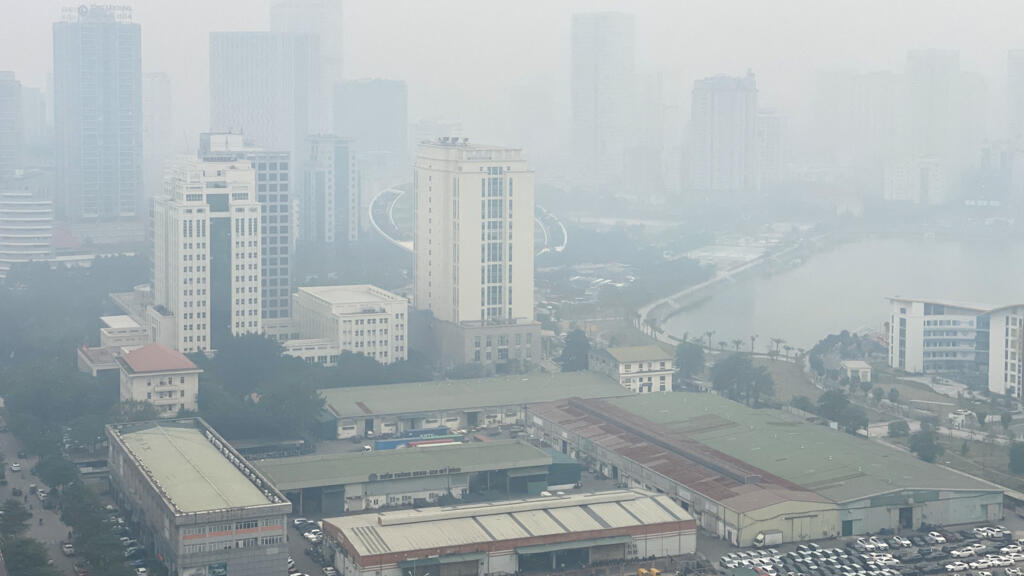 Vietnam: la ville de Hanoï suffoque à cause d'un dôme de pollution