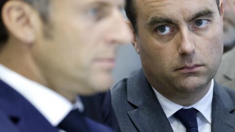O presidente francês Emmanuel Macron e o primeiro-ministro Sébastien Lecornu, fotografados em Paris, em 19 de junho de 2023.