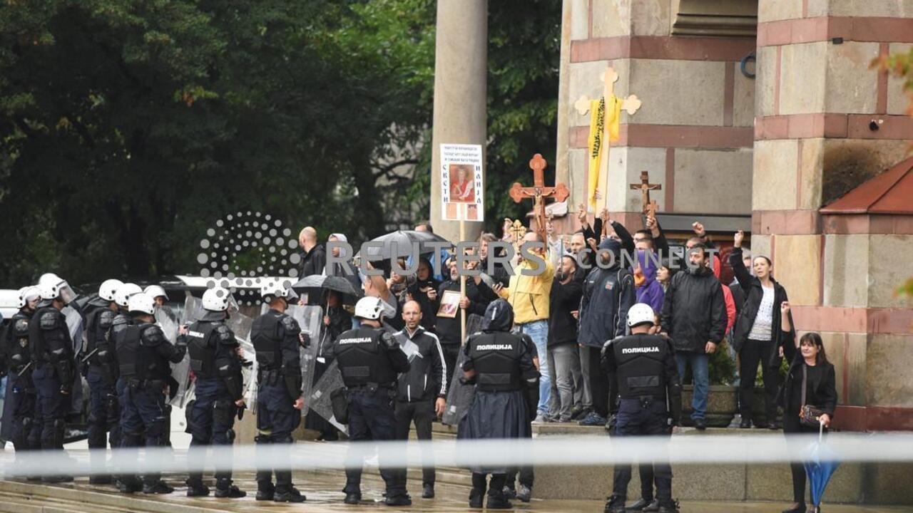 Trước áp lực quốc tế, Serbia cho phép cộng đồng LGBT tuần hành