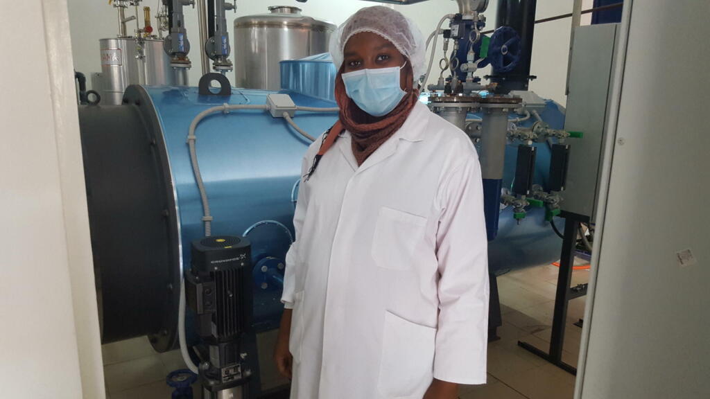Madame Marianne Haidara Koné, responsable du laboratoire de production de vaccins.