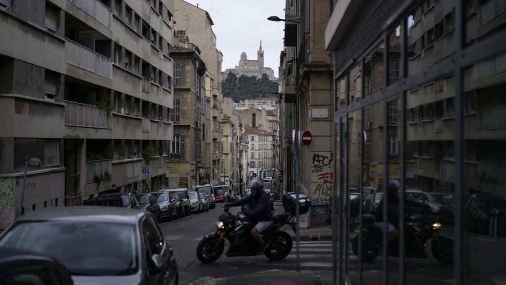Comment expliquer ce rajeunissement des tueurs à gage à Marseille liés au narcotrafic ? 