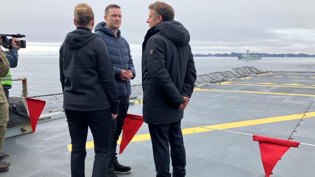 Emmanuel Macron vizitează Groenlanda pentru solidaritatea europeană și critică planurile lui Trump înaintea întâlnirii la G7 Canada.