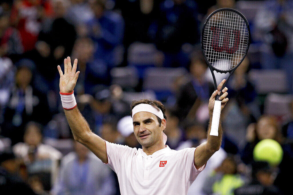 Tênis: O suíço Roger Federer anuncia sua aposentadoria.