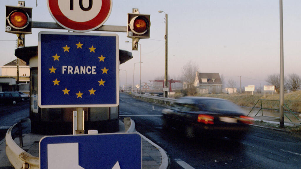 1er janvier 1993: entr&eacute;e en vigueur du march&eacute; unique europ&eacute;en