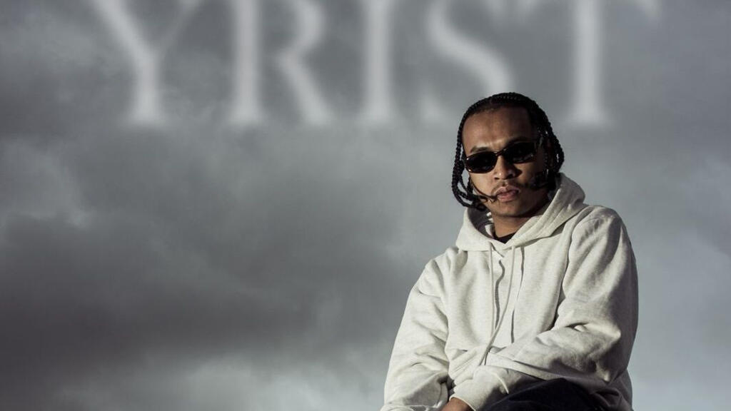 Le rappeur Yrist appelle la jeunesse malgache à «garder les yeux ouverts»