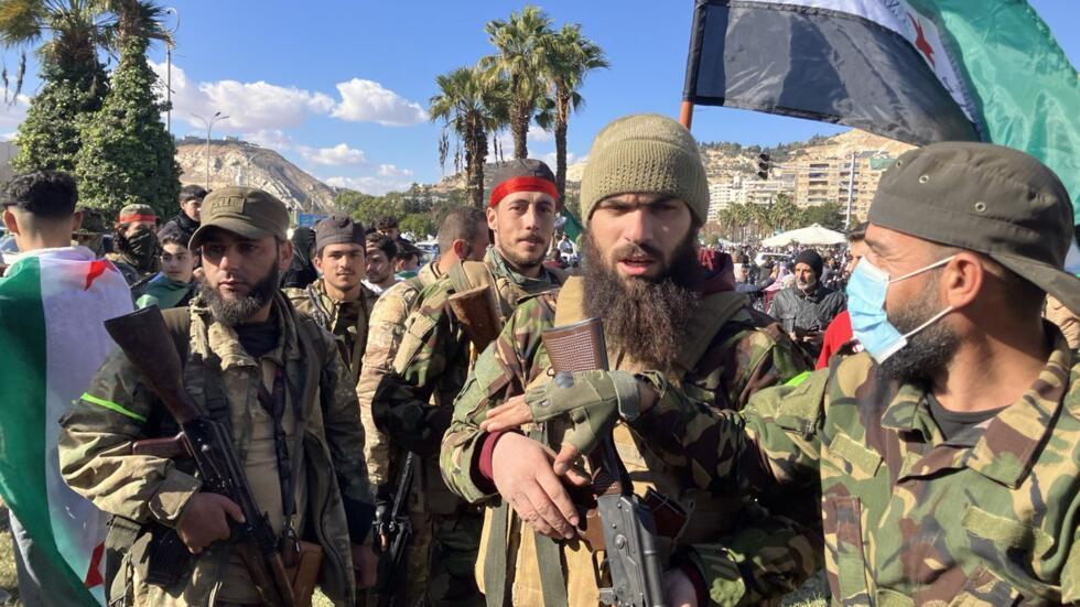 Kikosi cha Hayat Tahrir al-Sham (HTS) huko Damascus, Desemba 17, 2024.