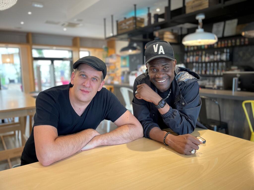 Sébastien Giniaux et Cherif Soumano à Vienne, le 6 juillet 2025.