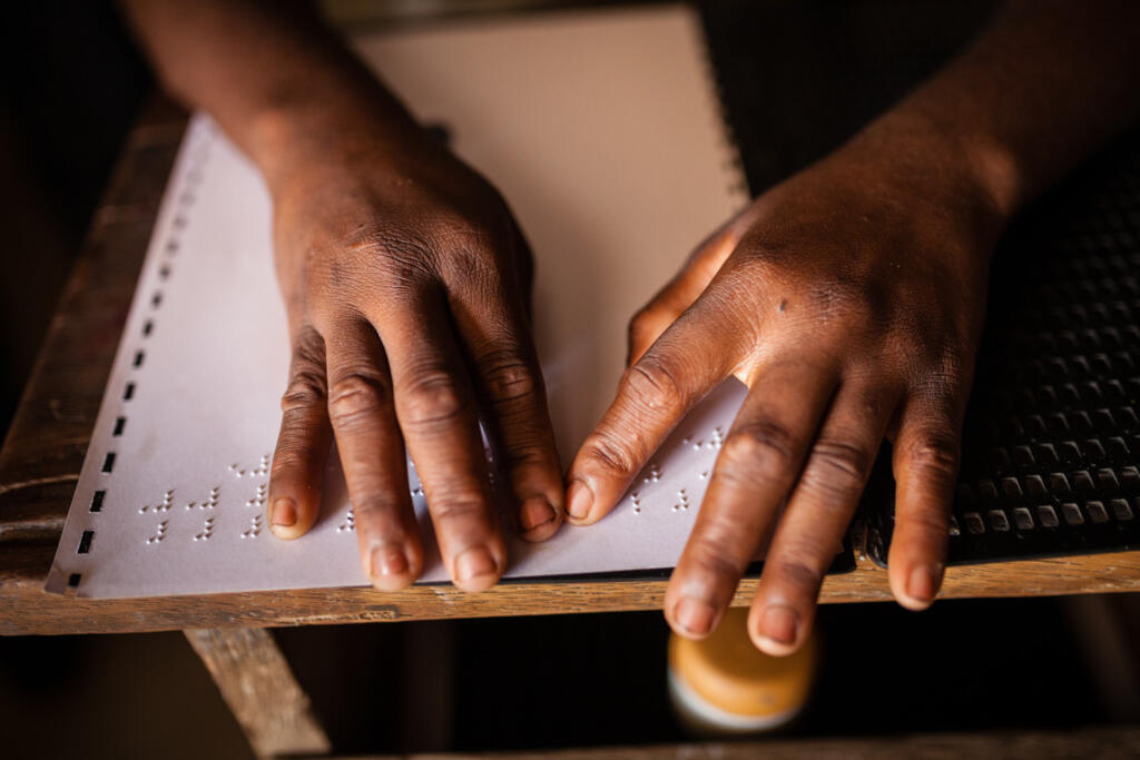 Togo, lecture en braille