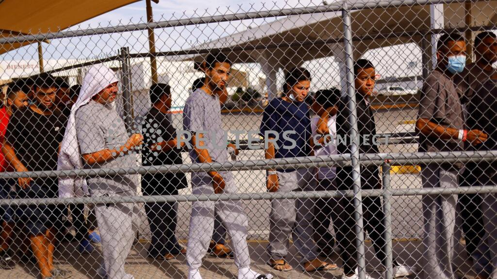 Imigrantes venezuelanos expulsos dos Estados Unidos e enviados de volta ao México chegam em Ciudad Juárez, em 13 de outubro de 2022. REUTERS/Jose Luis Gonzalez