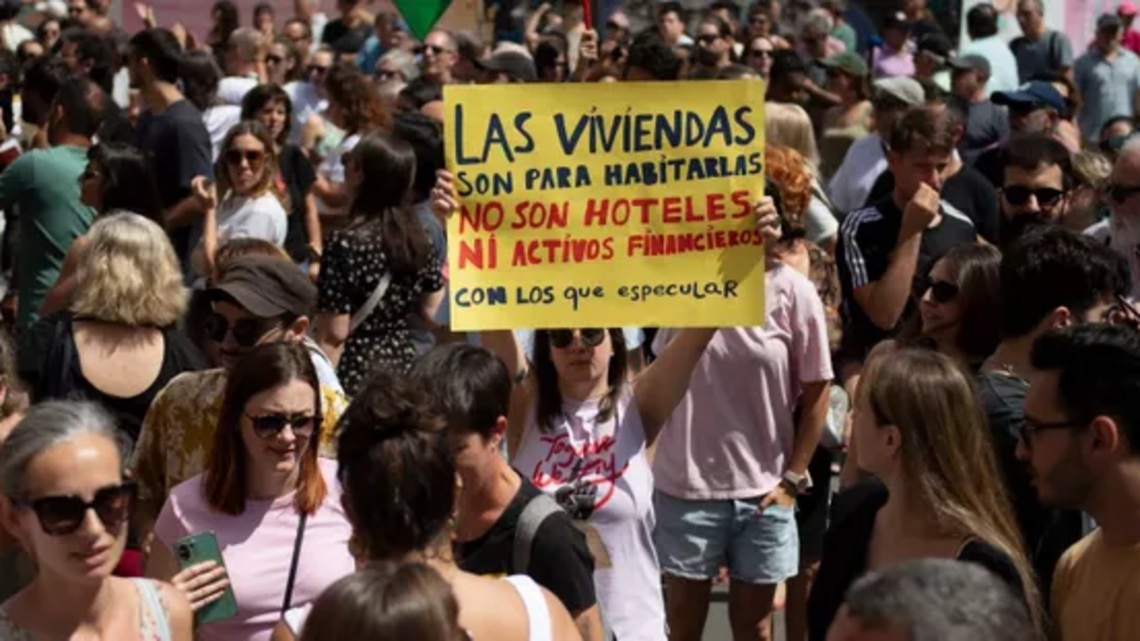 «La ville est devenue un parc d'attraction» : nouvelles manifestations dans plusieurs grandes villes espagnoles contre le surtourisme
le 29 juin 2024