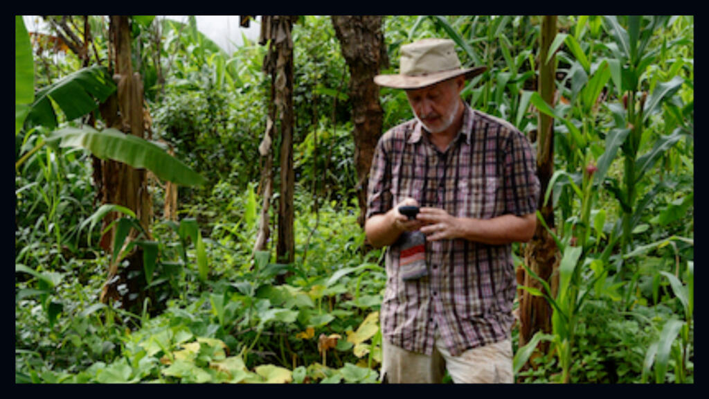 O biologista especialista em ecologia parasitária Serge Morand. Foto: Serge Morand em Chiang Rai (Tailândia) em 2017
