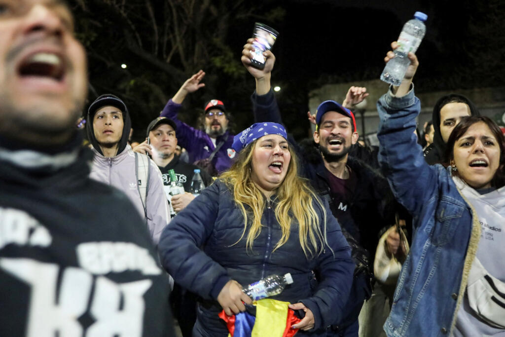 Comunidade venezuelana na Argentina protesta contra reeleição de Nicolás Maduro. (29/07/2024)