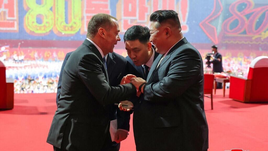 Corée du Nord: Kim Jong-un accueille ses alliés chinois et russes pour les 80 ans du Parti du travail
