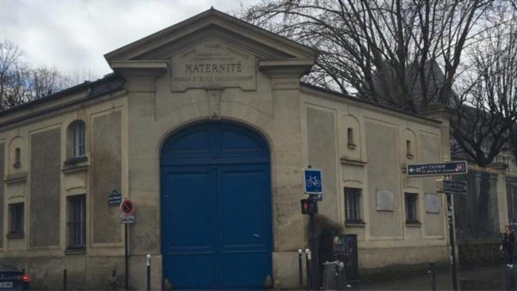 Maternité, Boulevard Port Royal, Paris.